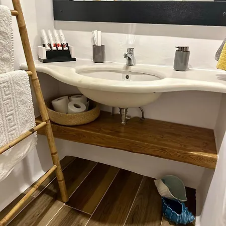 Raffar Luxury Psarou Appartement *